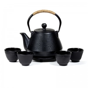 Theepot Tetsubin (gietijzer) met 4 kopjes en onderzetter, 600 ml