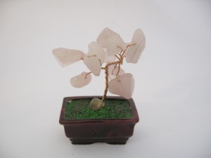 Levensboompje edelsteen, jade of rozenkwarts