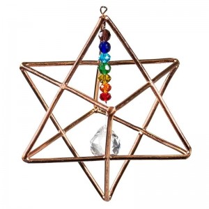 Hangende Merkaba met chakra kristal