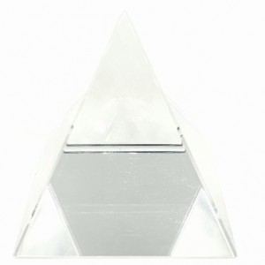 Piramide, kristal