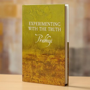 Boek 'Experimenting with the truth', Prabhuji, Engelstalig